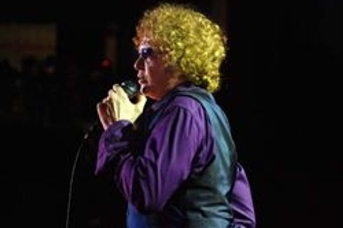 Simply Red encanta público do Recife com repertório de clássicos