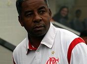 VÍDEO:Escalação de Petkovic pode custar o cargo de Andrade no Fla