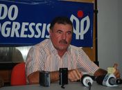 Almeida diz que Collor deve manter palavra sobre candidatura ao Governo