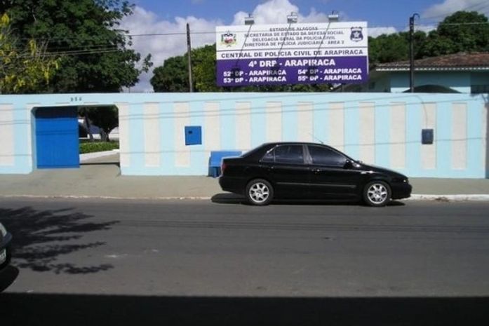 Ex-coroinha sofre ameaça de morte e faz denuncia na Central de Policia de Arapiraca