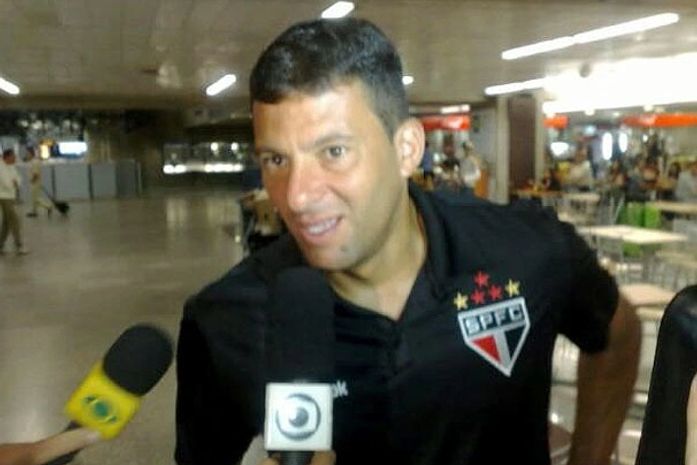 Tricolor embarca para o Peru pregando respeito ao Universitario