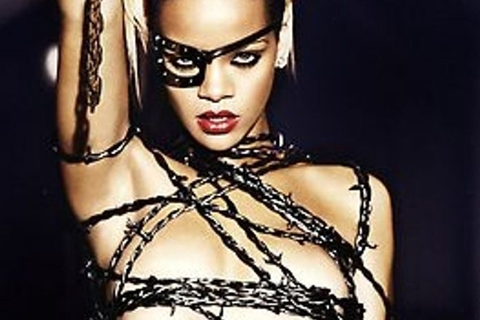 Cartinhas: Rihanna tem sala só para presentes de fãs