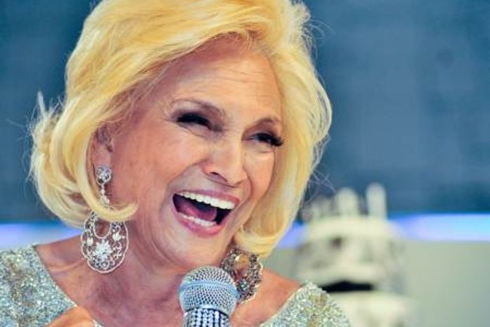 Curada do câncer, Hebe Camargo afirma que Deus nunca a abandonou