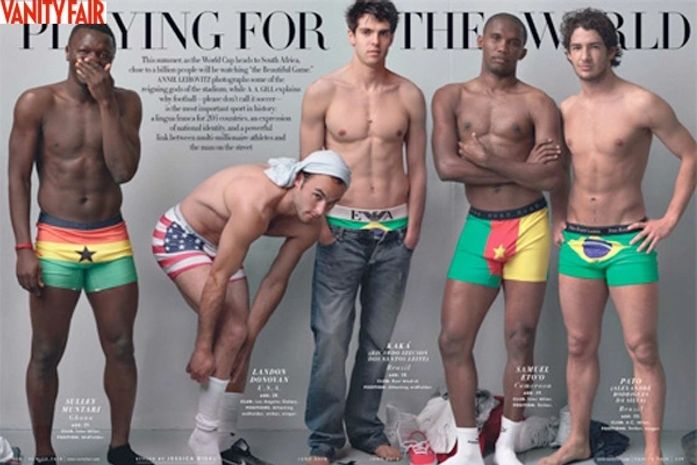 No ritmo da copa: Kaká e Pato posam de cueca verde e amarela