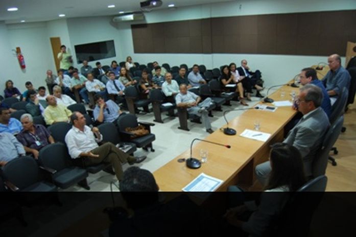 Auditores orientam prefeitos sobre limites com folha de pessoal