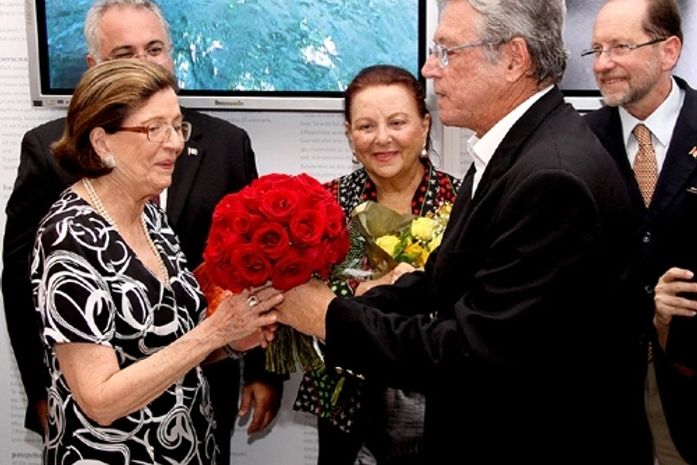 VÍDEO:Governo inaugura Espaço Aurélio Buarque de Holanda