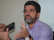 Delegado  Flávio Saraiva