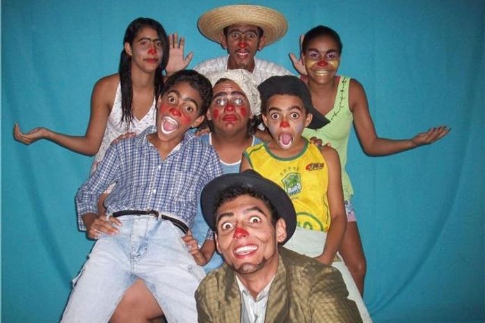 Espetáculo “MÃIÊ!!!” será encenado em homenagem a Dia das Mães