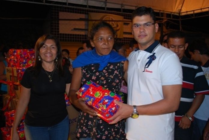 Dia das Mães é comemorado com festa em Lagoa da Canoa
