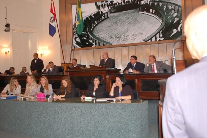 Prazo para Licitações: PEC 47 é aprovada em segunda votação