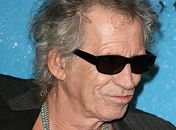 Keith Richards promete autobiografia para outubro