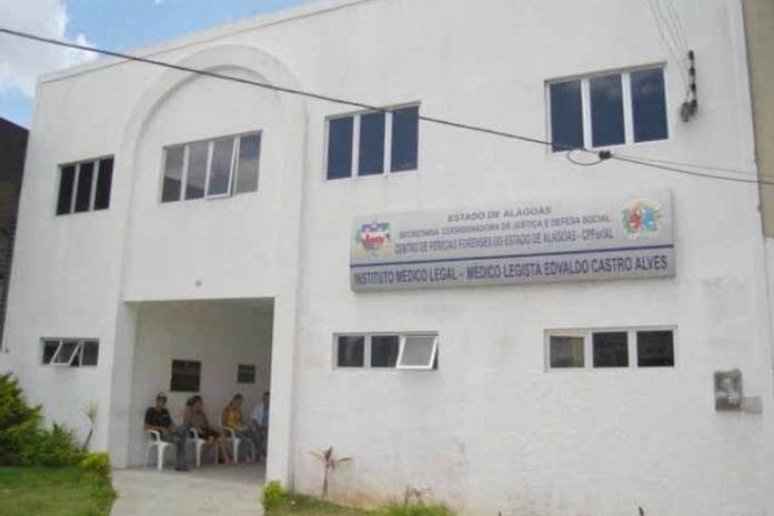 Duas pessoas são encontradas mortas no Sertão