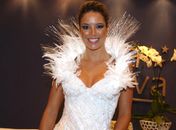 A ex-BBB Fernanda vestida de noiva