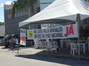 Policiais deflagram greve de 24 horas 