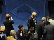 Mudança de última hora no Ficha Limpa deve livrar candidatos já condenados