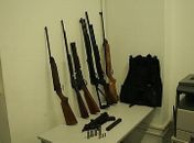 Armas apreendidas com agente penitenciário durante operação de ontem