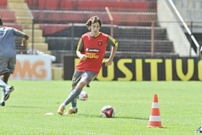 Técnico do Sport desabafa. Mateus vai estrear contra o ASA