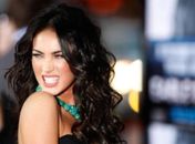 A bela atriz Megan Fox durante uma premiação, neste ano