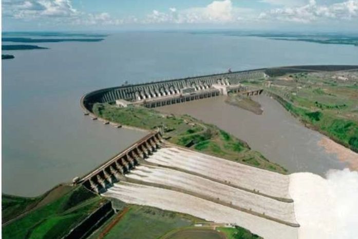 Eletrobras abre concurso para 483 vagas de nível superior