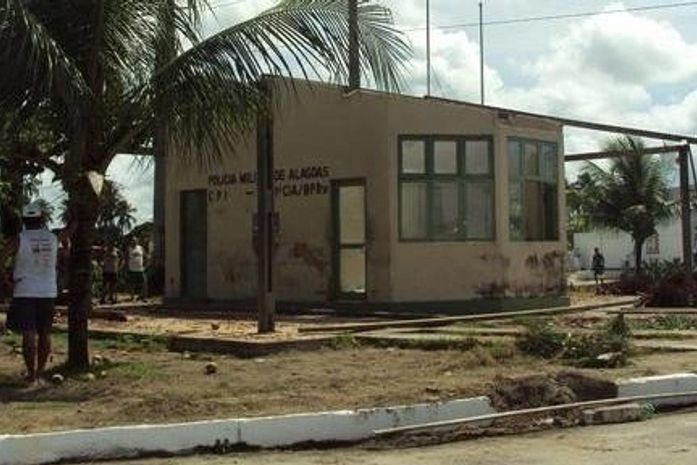 Posto policial é desativado na Praia do Francês