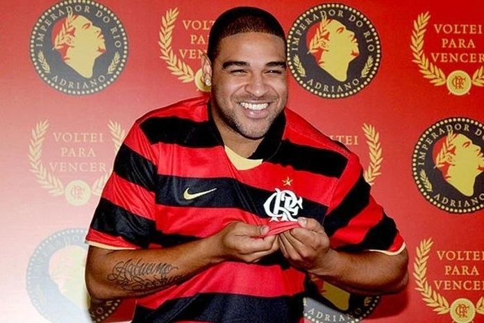 Vídeo:Adriano pede liberação imediata do Fla para agilizar acerto com Roma