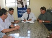 Marchal: Estado assina Ordem de Serviço para a construção do primeiro ginásio poliesportivo