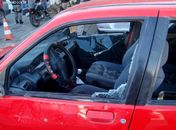 Veículo Clio depredado 