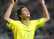 Kaká treina com bola pela 1ª vez