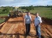 Vereadores visitam obras do desvio da estrada do Sítio Cajarana
