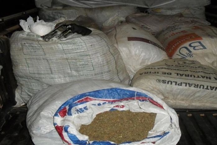 PF e Pelopes prendem quadrilha com 150 kg de maconha em Arapiraca