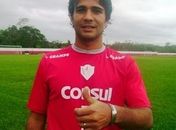 Atacante Paulinho Maríllia 