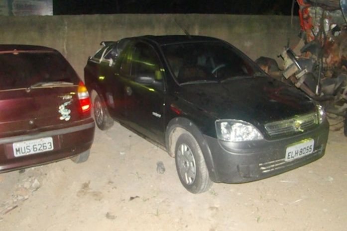 Carros apreendidos com queixa de roubo