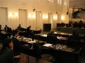 Aprovado projeto que regulamenta pagamento de precatórios