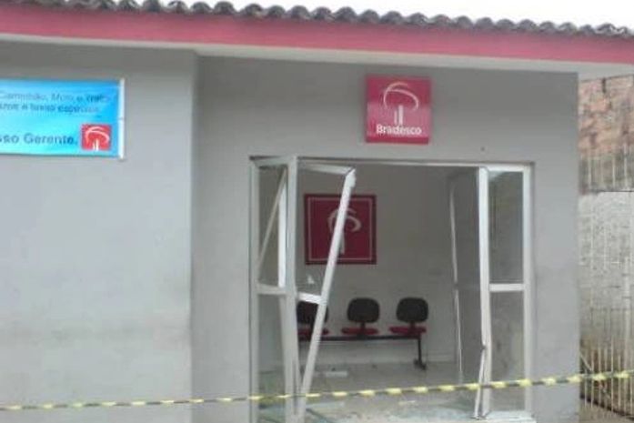 Agência foi alvo da ação de quadrilha nesta terça-feira