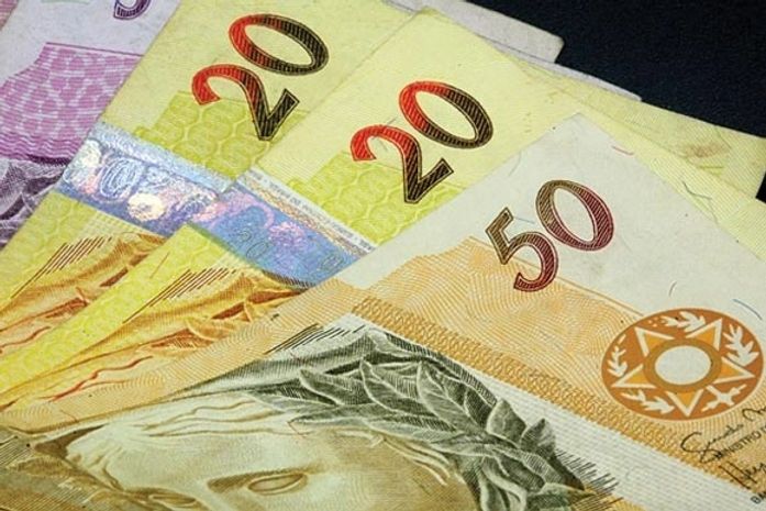 Cientista político fala de mitos sobre origem do dinheiro utilizado em campanhas