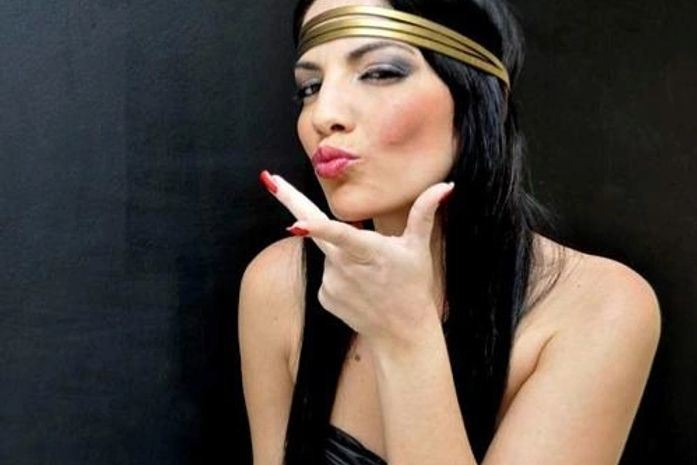 Anamara comenta bloqueio de Ana Carolina Madeira no Twitter