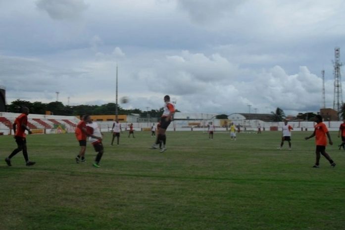 CRB intensifica os treinamentos na parte fisica e tática visando o Vitória-BA