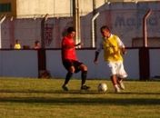 CRB trabalha no esquema  3-5-2 e zagueiro Alex Lima perde a posição