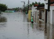 População sofre com aumento do nível das águas do rio Mundaú