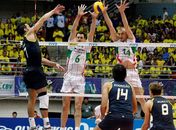 Vídeo:Giba estreia, e seleção vence, no sufoco, a segunda contra a Bulgária