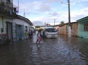 Voluntário que ajudava vítimas das enchentes morre eletrocutado ao desligar geladeira