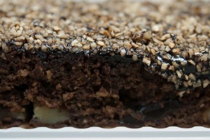 Castanhas de caju trituradas dão mais sabor à deliciosa torta