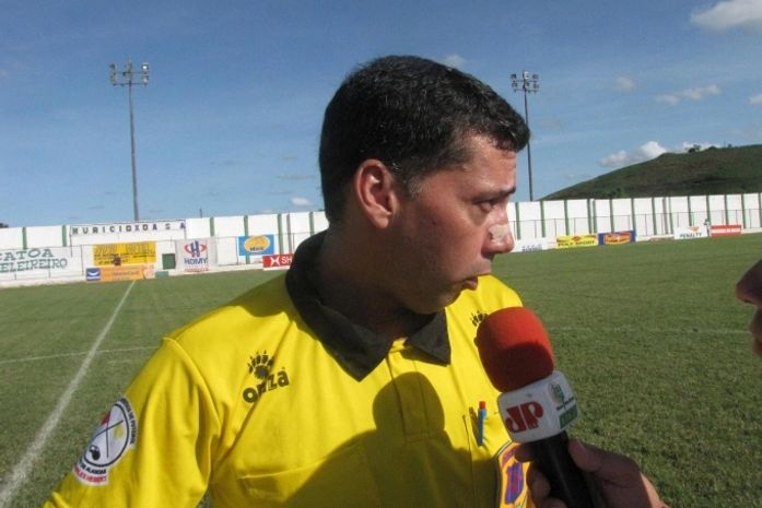 Árbitro alagoano apita Náutico e Ceará‏