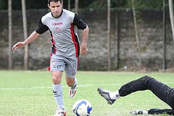 Com time alternativo, Vitória volta as atenções para o Campeonato do Nordeste