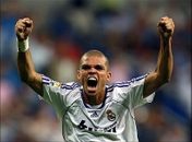 Alagoano se desculpa por pisão "involuntário" em Messi