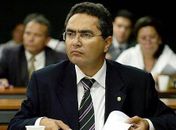 Deputado pressiona para que PEC 300 seja votada no dia 15