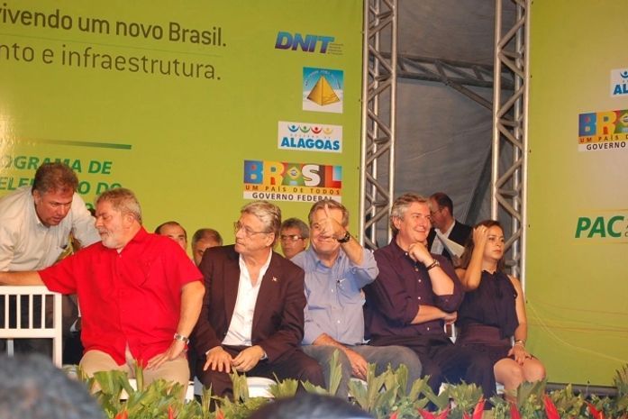 Vídeo: Visita do presidente Lula reúne Téo, Lessa, Renan e Collor