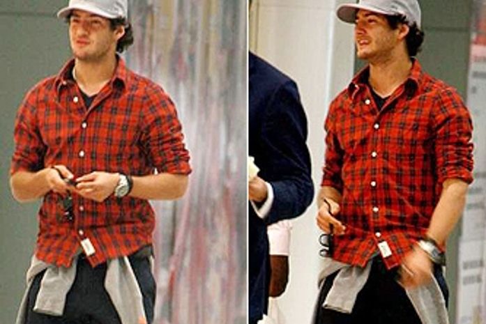 Alexandre Pato cai na night carioca, mas nega ter um novo amor