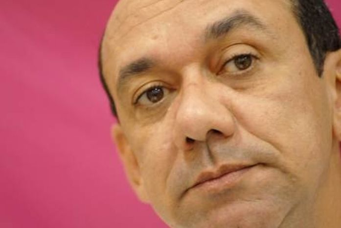 Não vou fazer par com Carolina Dieckmann, diz ator Frank Menezes