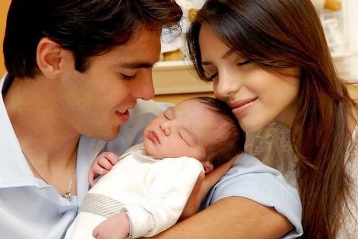 Revelação: mulher de Kaká conta que filho operou tumor em sigilo